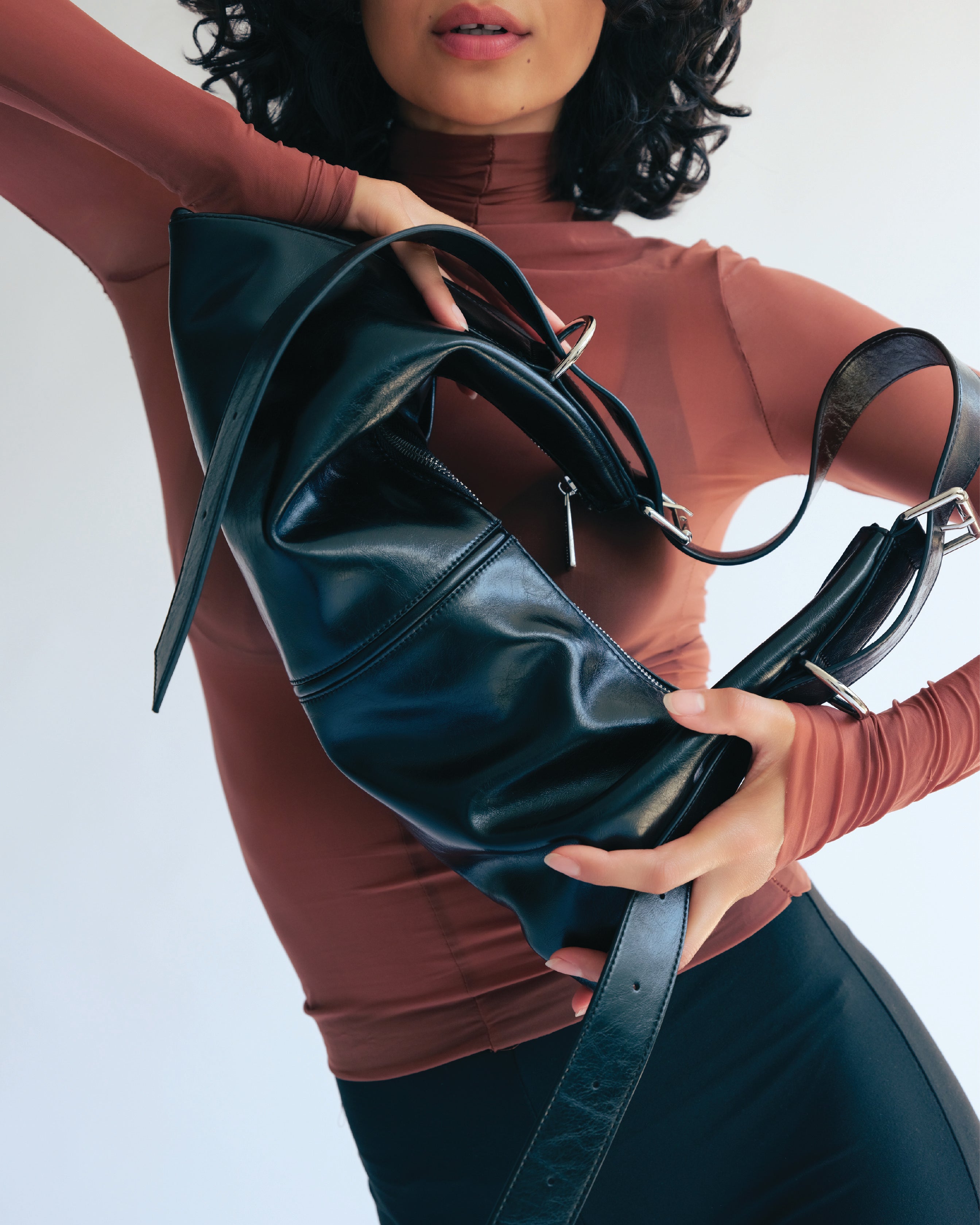 MAX+min Maximum Bag styled in the Fall 2026 campaign.
